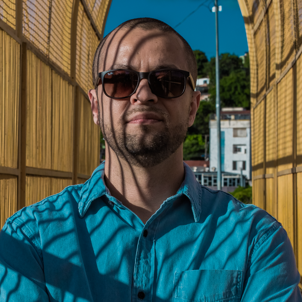 T�lio Ara�jo (M�sico e Produtor